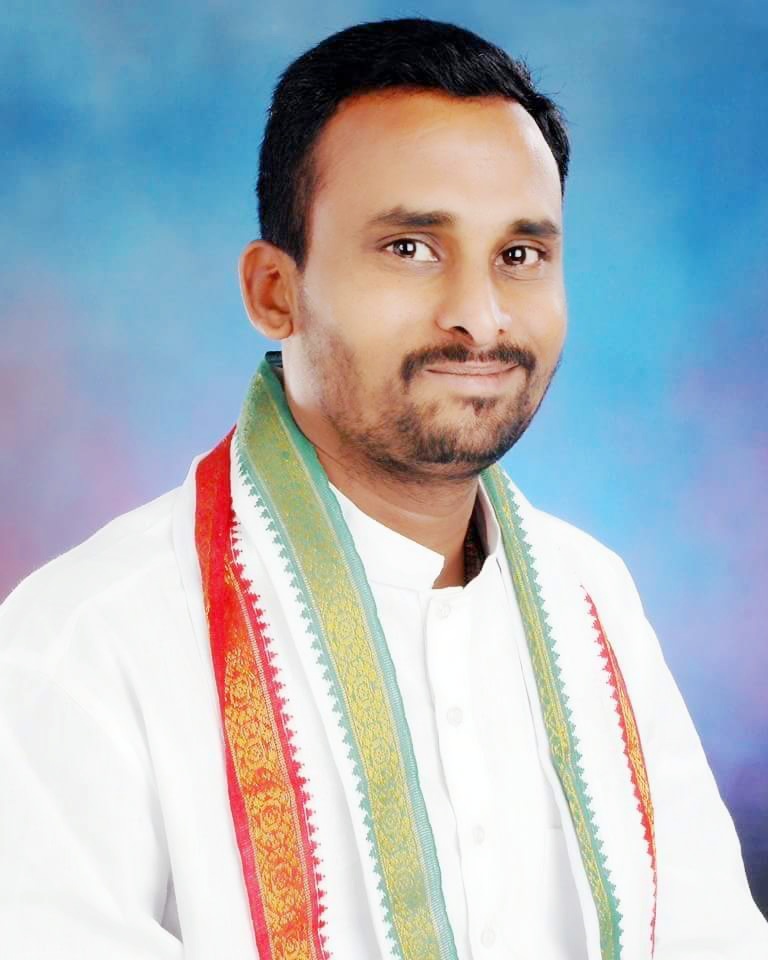 Shri Dr.Vijayananda S Kashappa